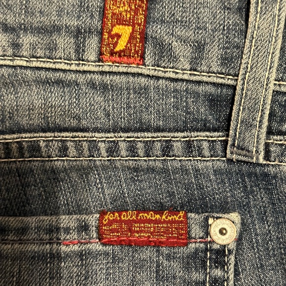 7 for all mankind . Skinny jeans . Low rise waist Size 28. - Picture 7 of 12